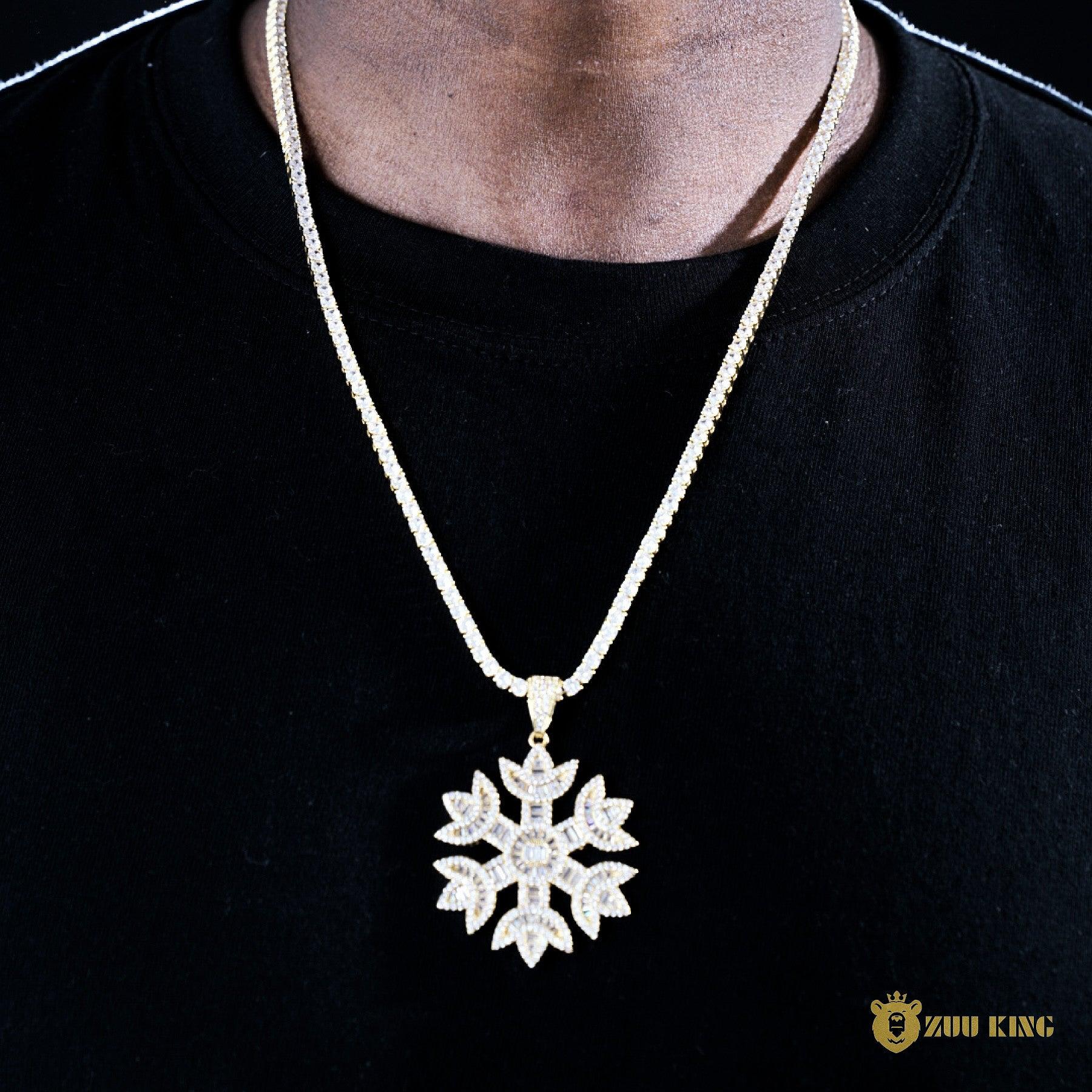 18k Gold Iced Snowflake Pendant ZUU KING