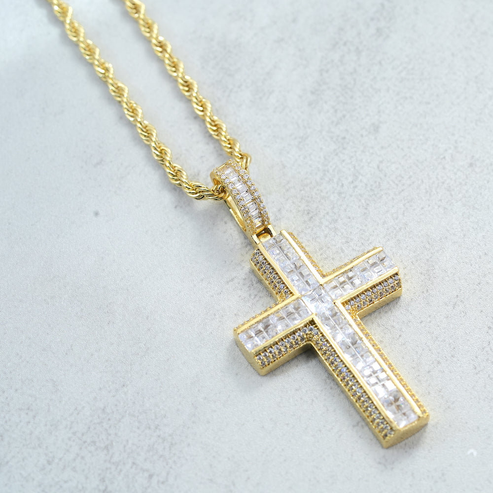 AAA CZ Cross Pendant ZUU KING