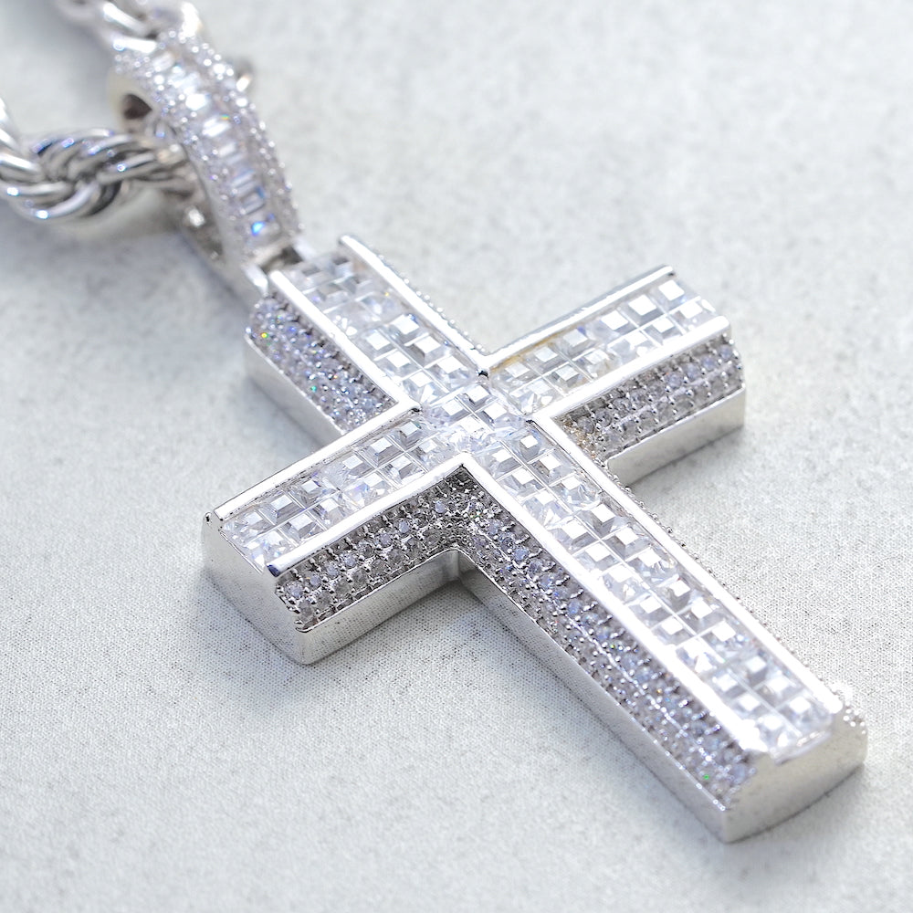 AAA CZ Cross Pendant ZUU KING