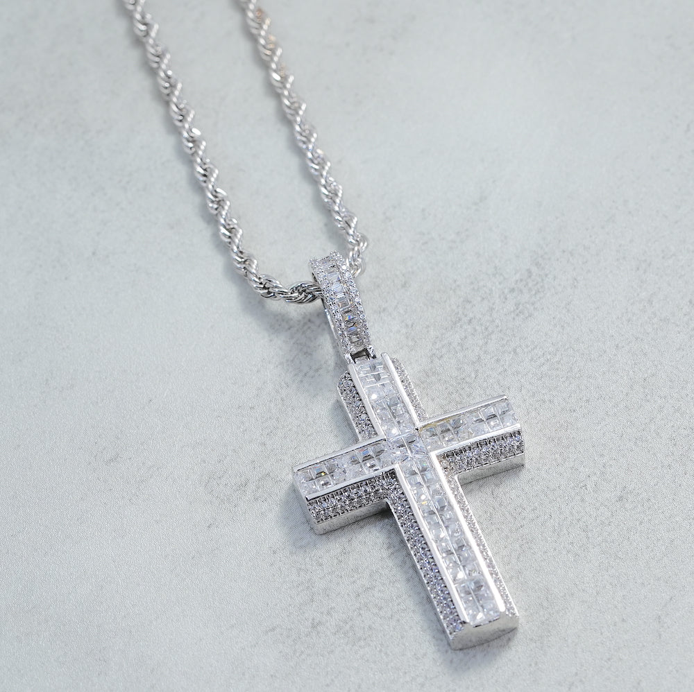 AAA CZ Cross Pendant ZUU KING