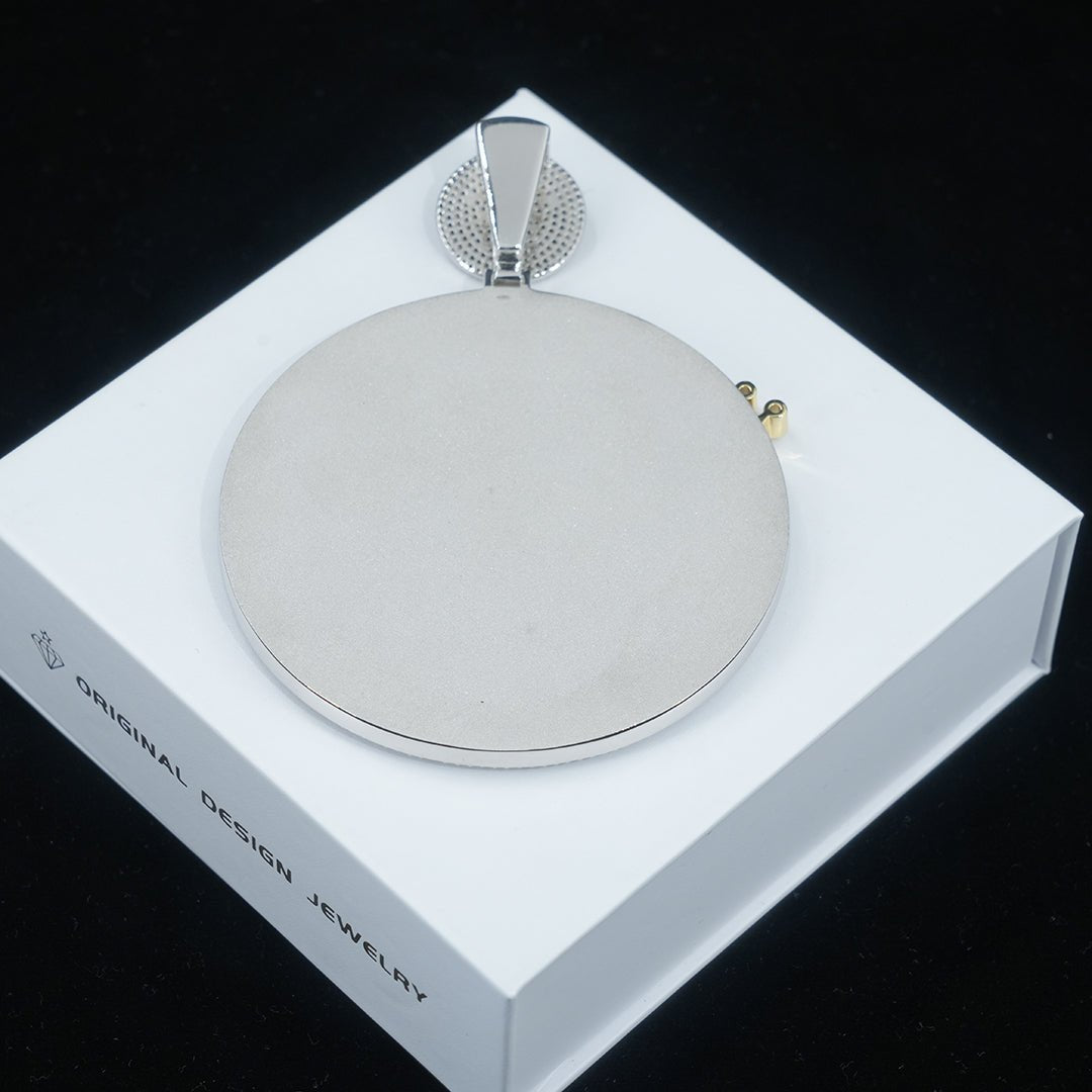 Custom Letter 3d Big Crown Disc Pendant ZUUKING