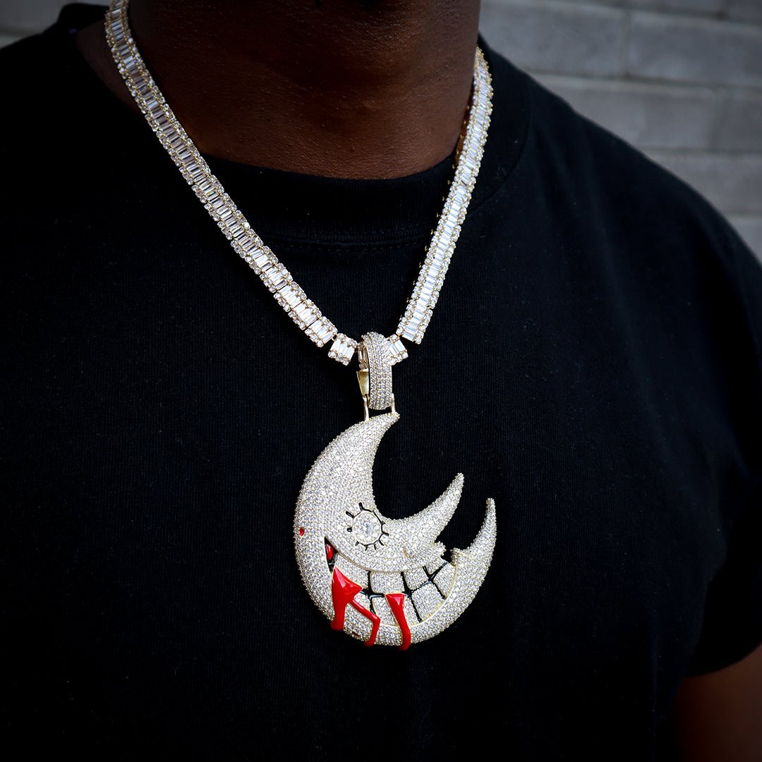 Iced Moon Pendant ZUU KING