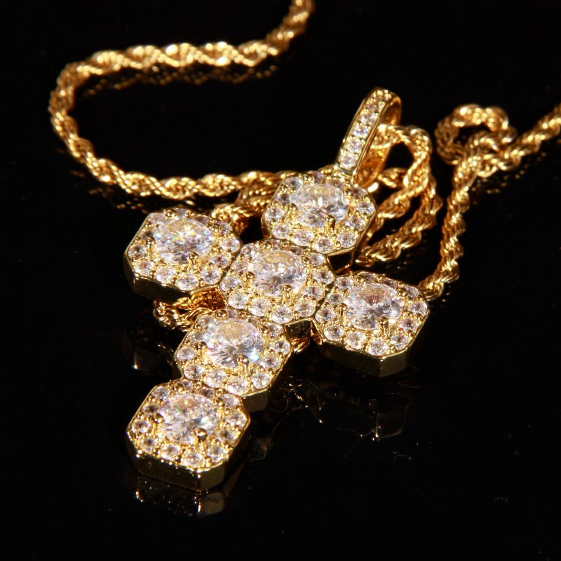Round Diamond Cross Pendant ZUU KING