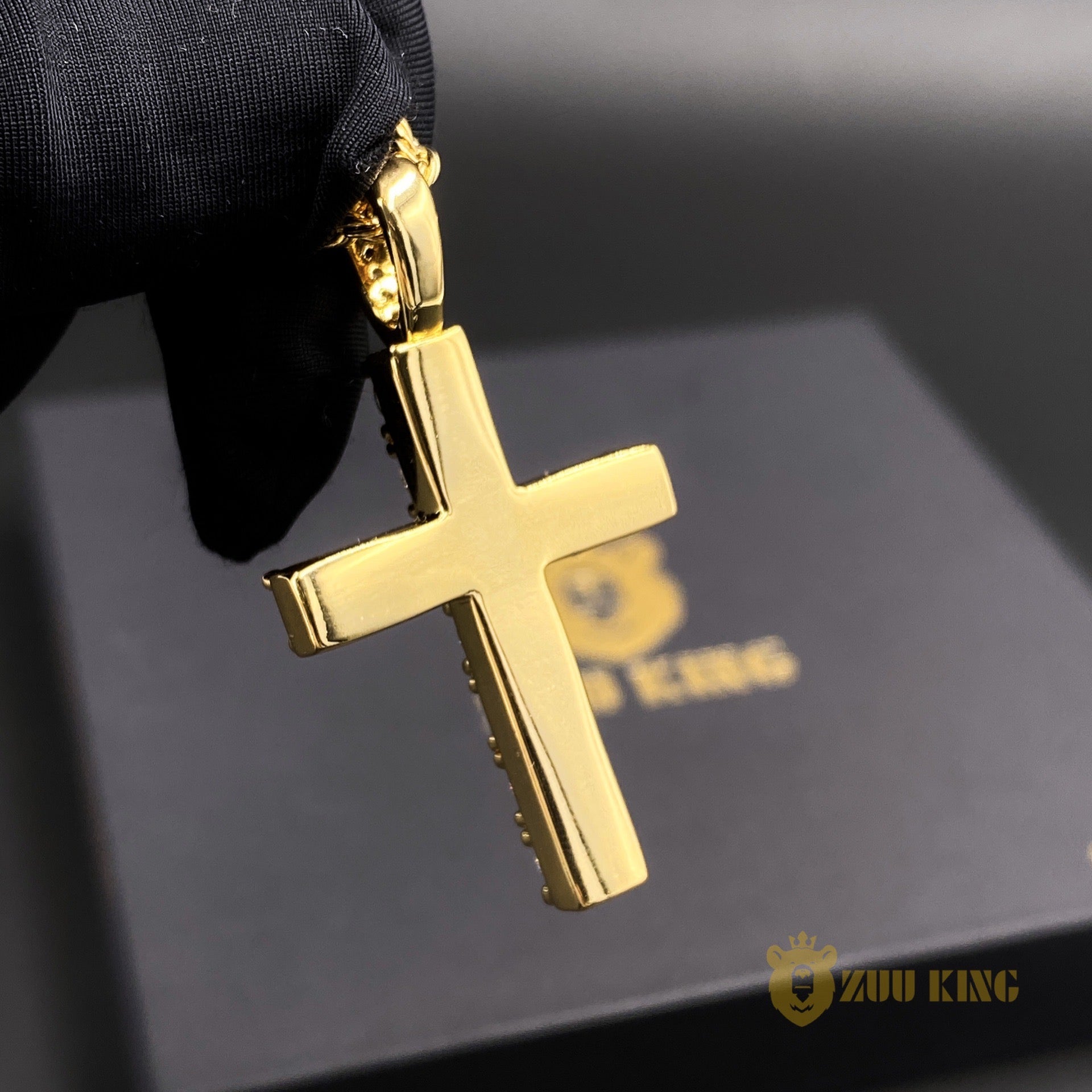 Solid  Cz Cross Pendant ZUU KING