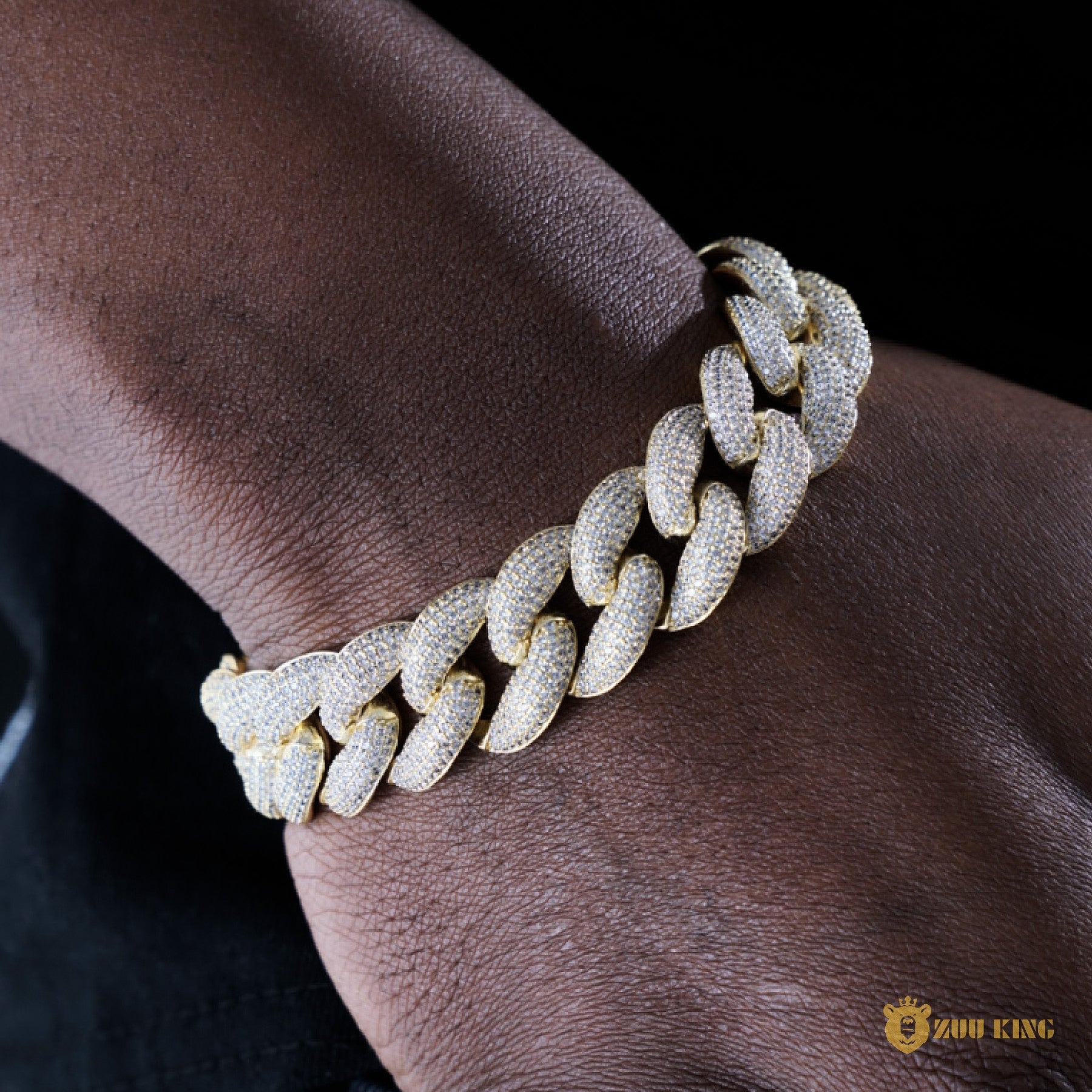 18mm 3d Bubble Iced Cuban Bracelet In Gold ZUU KING