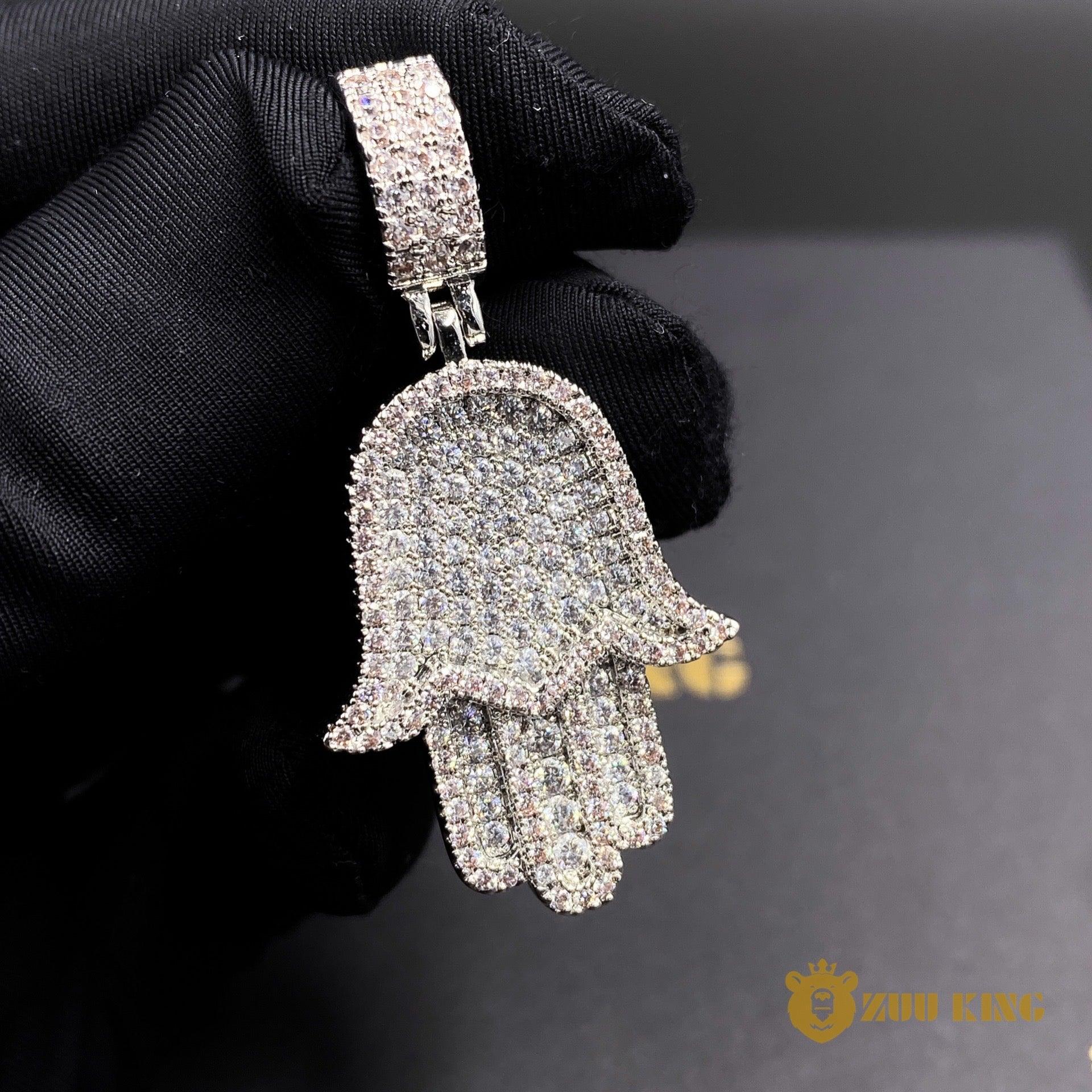 18k Gold Baguette Hamsa Hand Pendant ZUU KING