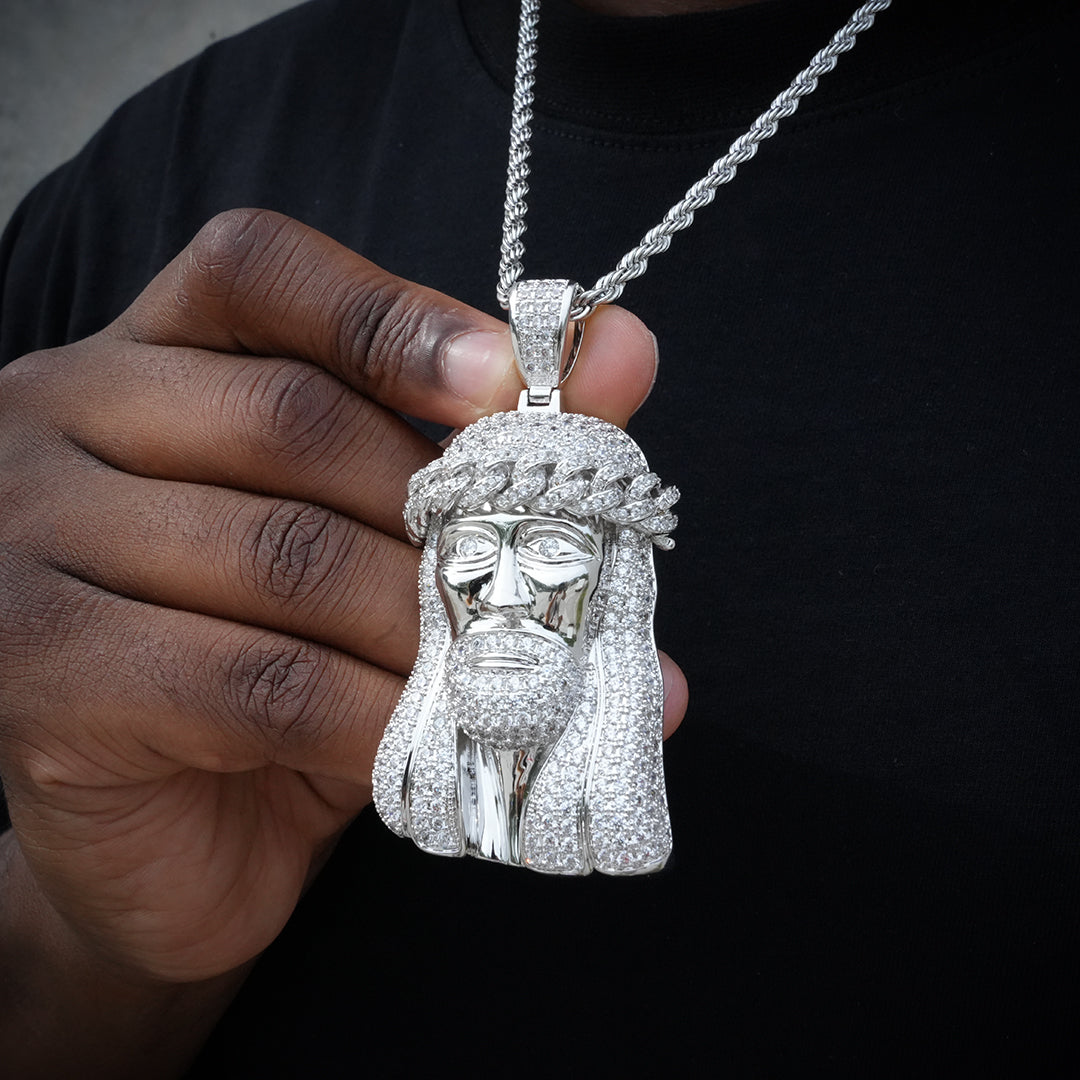 Iced Large Jesus Pendant ZUU KING