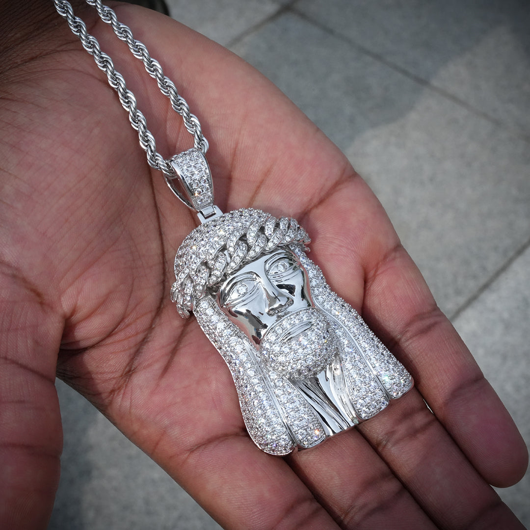 Iced Large Jesus Pendant ZUU KING