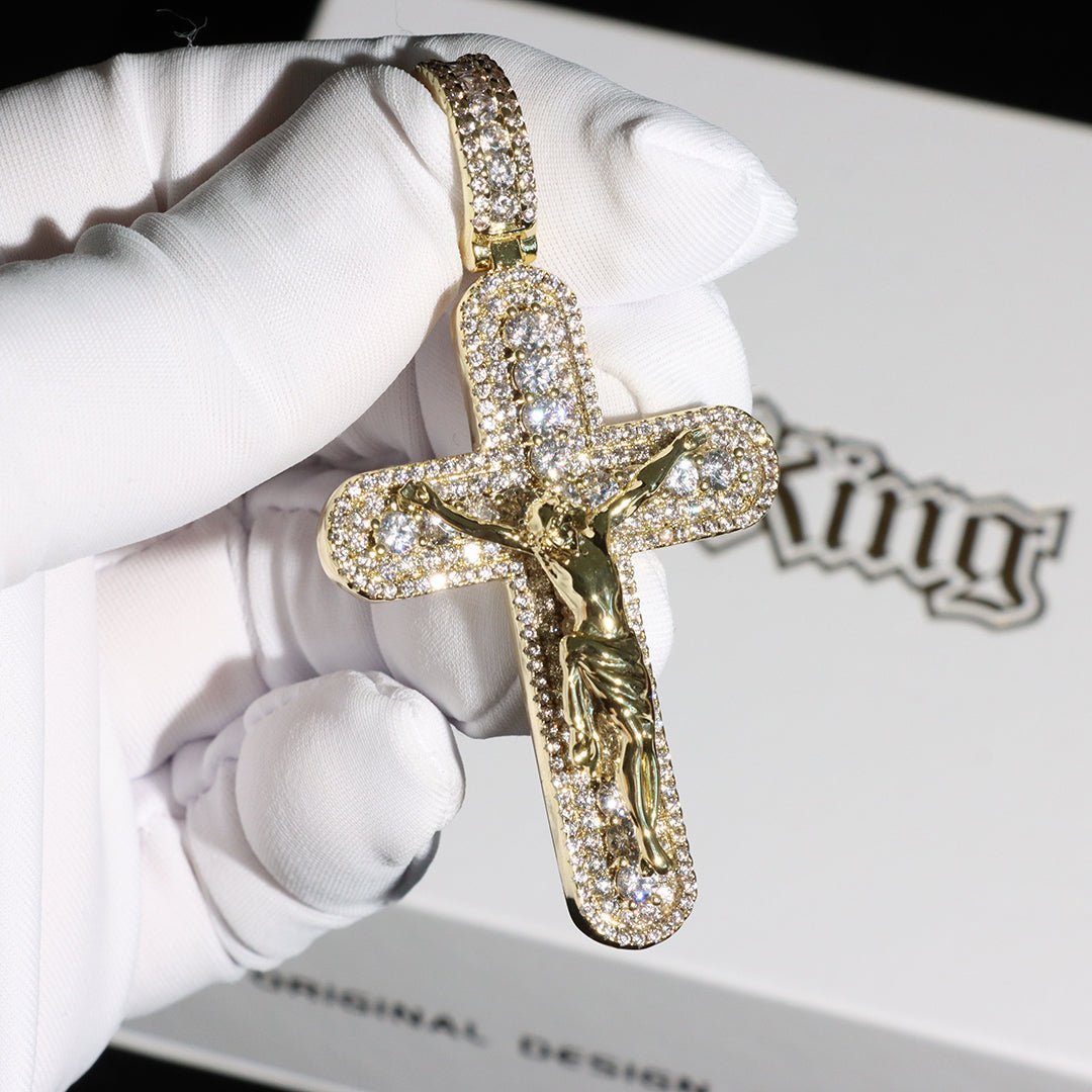 Iced Aaa Cz Jesus Cross Pendant In Gold ZUU KING