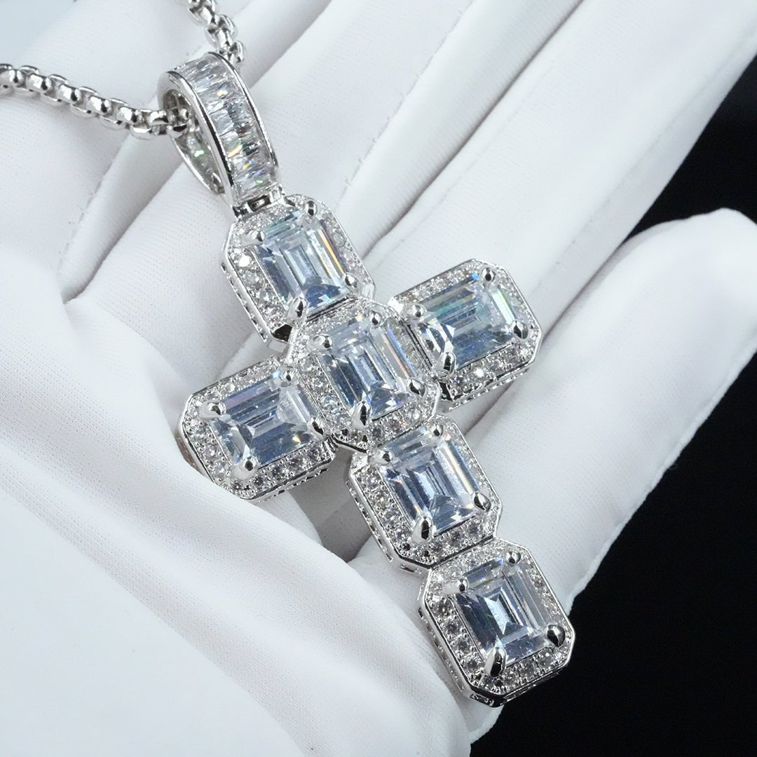 Iced Aaa Cz Rock Sugar Cross Pendant ZUU KING