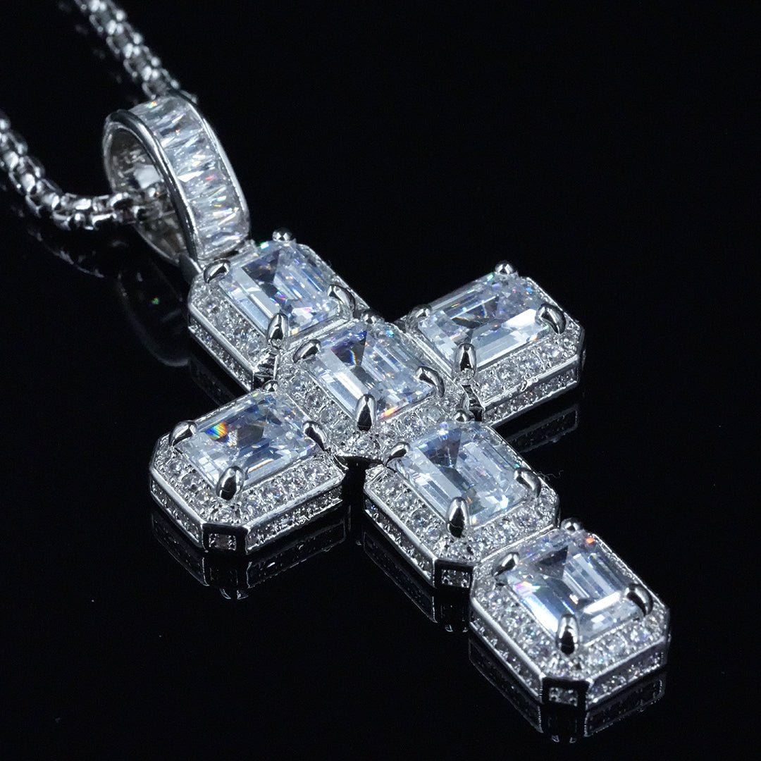 Iced Aaa Cz Rock Sugar Cross Pendant ZUU KING