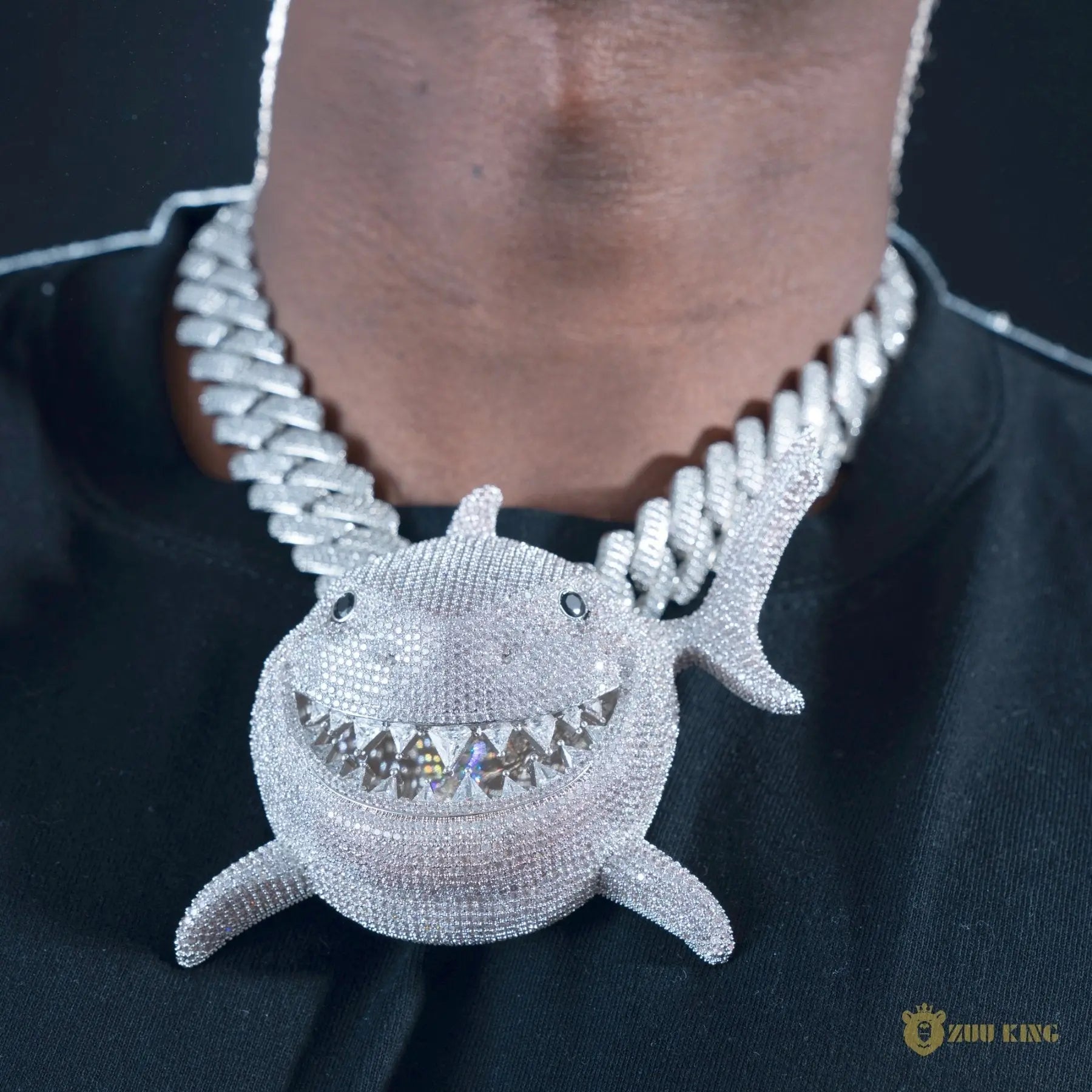 Iced Big Shark Pendant ZUU KING