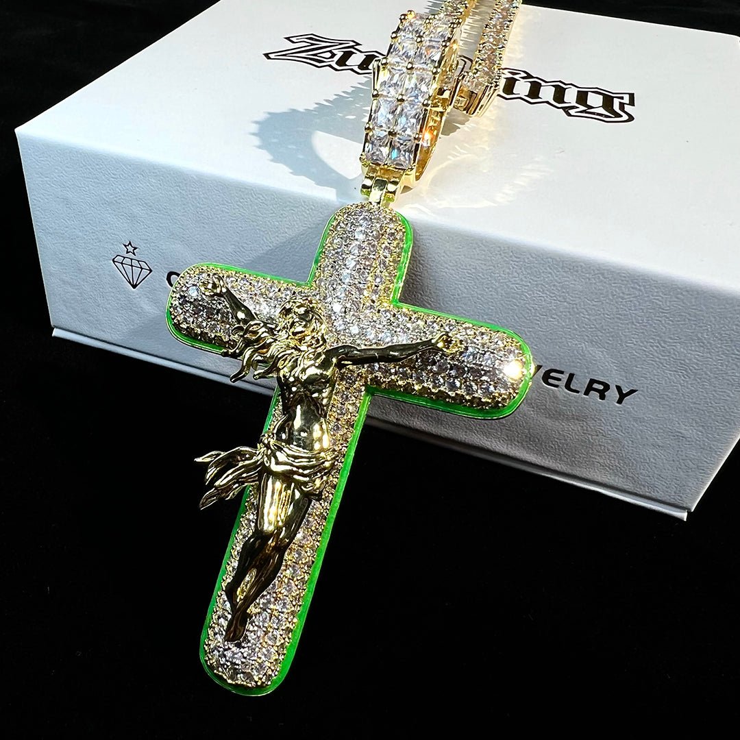 Iced Luminous Cross Jesus Pendant ZUU KING