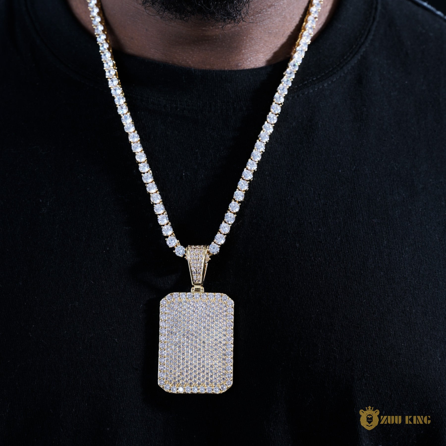 Iced Solid Square Pendant 18k Gold ZUU KING